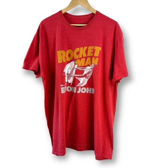 Elton John Rocket Man red t-shirt size 2X - Picture 1 of 4